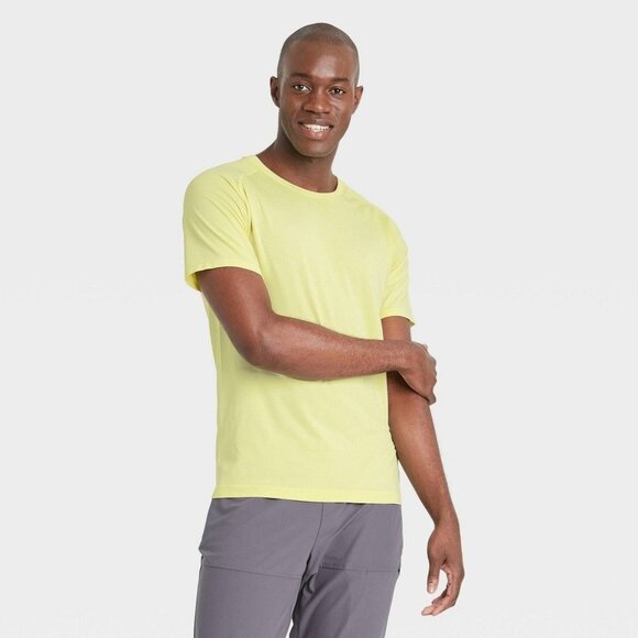 Other - Men' Short Sleeve T-Shirt - All in Motion™ Small Damaged